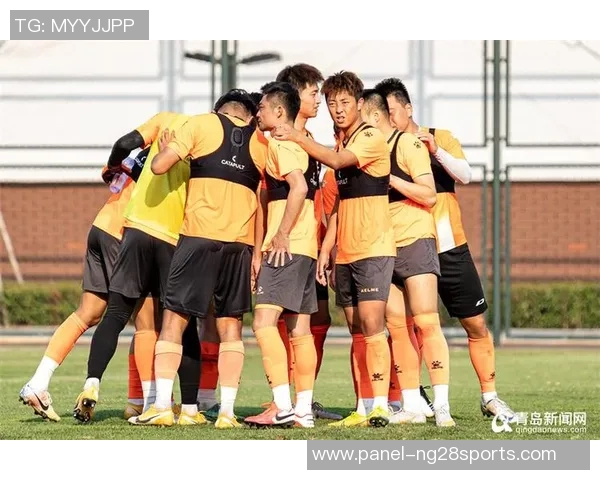 鲁能足球俱乐部奋勇争先展现团队精神与竞技魅力的辉煌历程